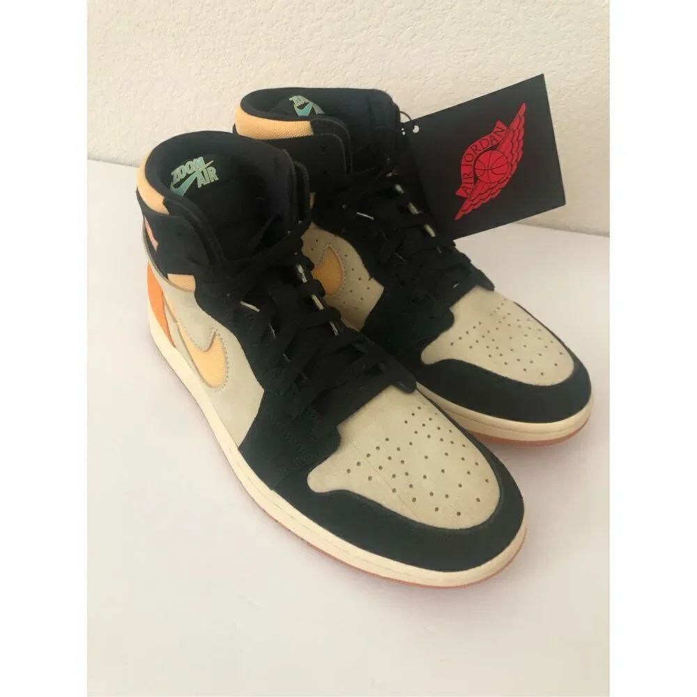 Nike Air Jordan 1 Zoom CMFT 2 Muslin/Celestial Gold-Black Men's Size 10.5